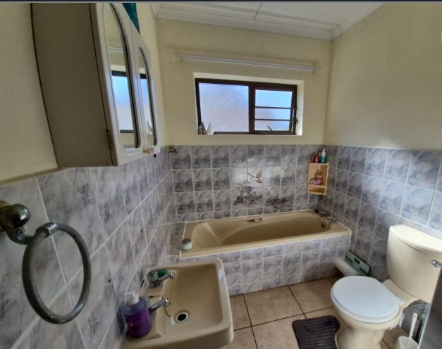 3 Bedroom Property for Sale in Gonubie Eastern Cape